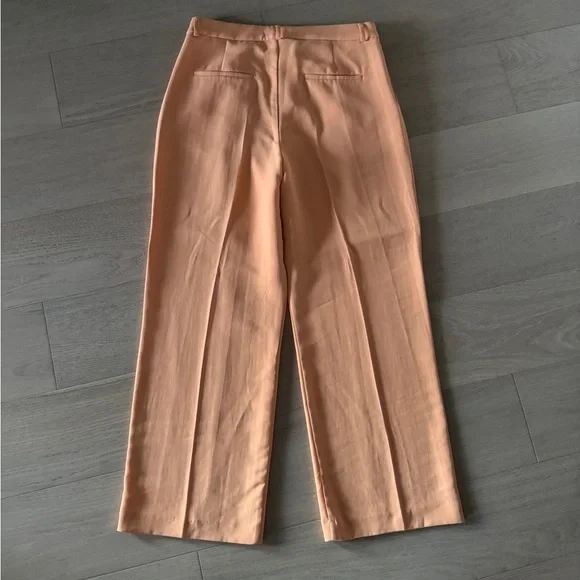 Zara Pleated Orange Pants - Picture 4 of 4